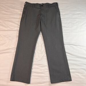 Bluffworks Gramercy Pants Men’s Size 34x30 Gray Regular Fit Flat Front Straight